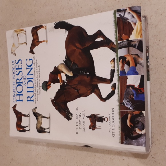 Other - Complete Book of Horses and Riding.